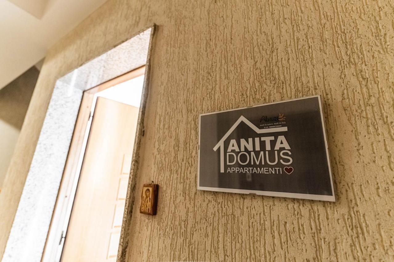 Anita Domus - Appartamento Con Vista A ペスカーラ エクステリア 写真