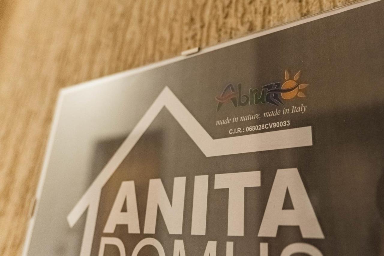 Anita Domus - Appartamento Con Vista A ペスカーラ エクステリア 写真